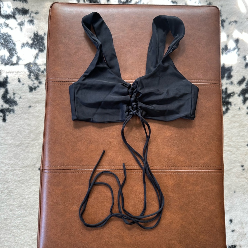 PintArena Black Bikini Too

Size M